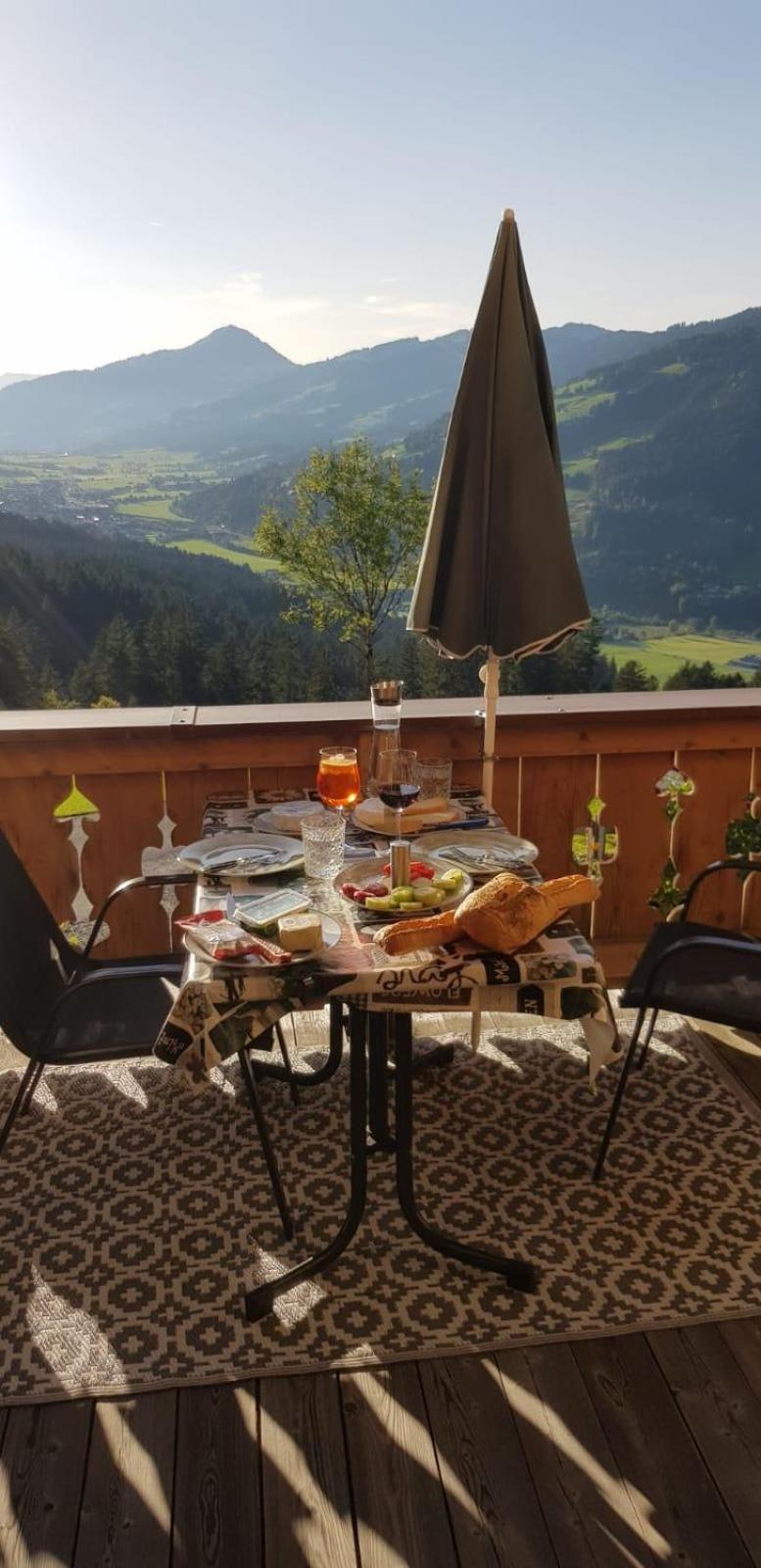 Вилла Hahnenkammblick Кицбюэль Экстерьер фото